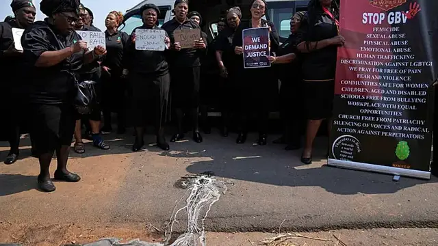 Video thumbnail for Women living in fear after body of ninth victim found outside Johannesburg