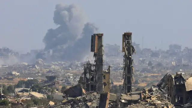 'Video thumbnail for Israel intensifies Gaza bombardment for a second day despite US pressure to stop'