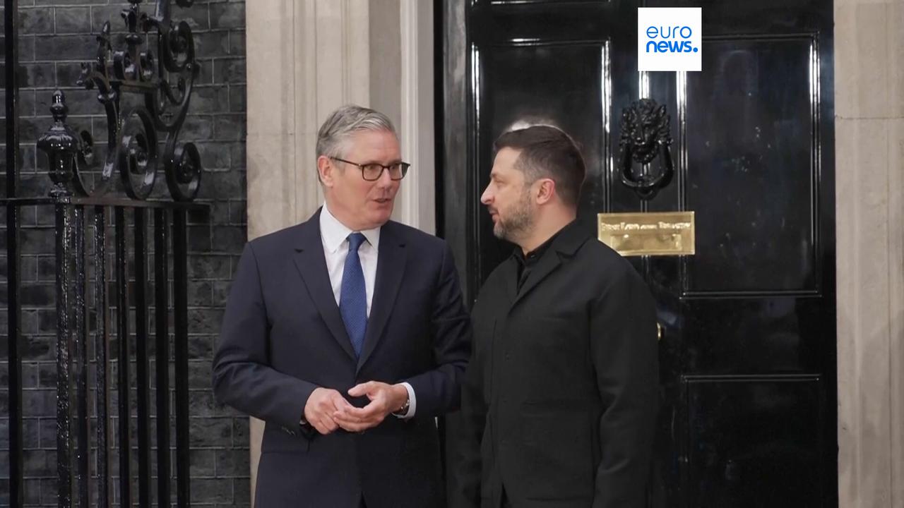 Video thumbnail for UK, France and Germany back direct talks with Russia 'with active US and European participation'