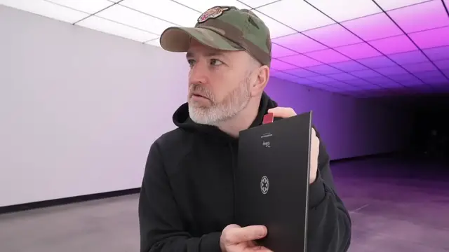 Video thumbnail for Limited Edition Star Wars Smartphone Unboxing