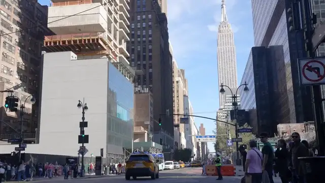 Video thumbnail for US: Americans politically divided as country marks 250th anniversary.