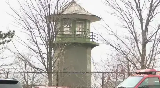 Video thumbnail for Drone drops smuggle drugs and contraband into Hudson Valley prisons