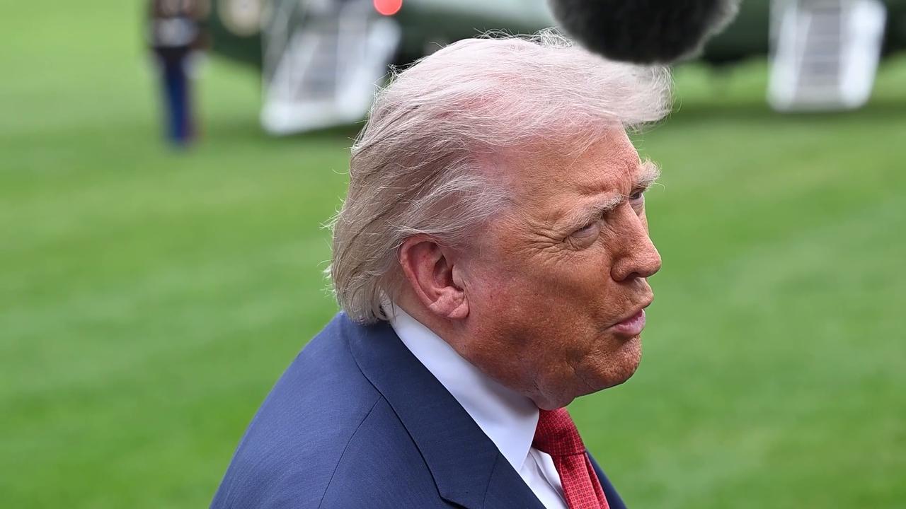 Video thumbnail for US: Trump departs White House for Sterling, Virginia.