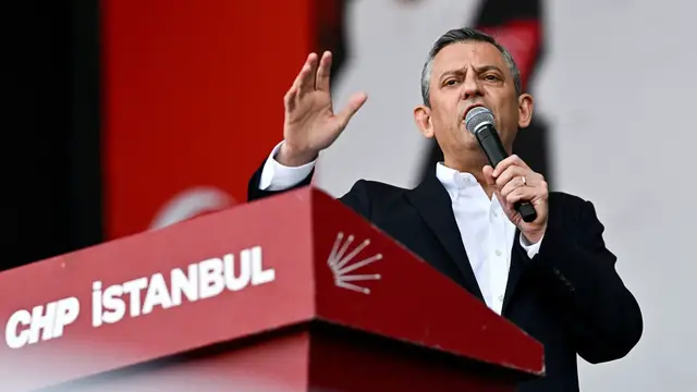 'Video thumbnail for Turkiye’s opposition leader Ozgur Ozel re-elected as CHP party chairman'