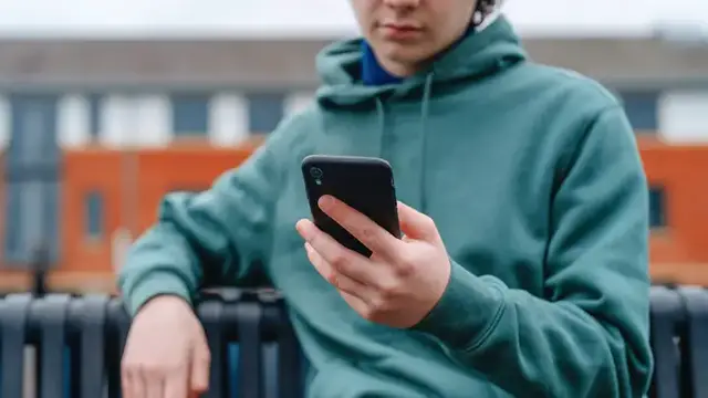 Video thumbnail for Is This the Beginning of the End for Under-16s on Social Media?