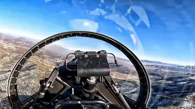 'Video thumbnail for Aggressor F-16 Fighting Falcon Red Flag 22-1 • Cockpit View'
