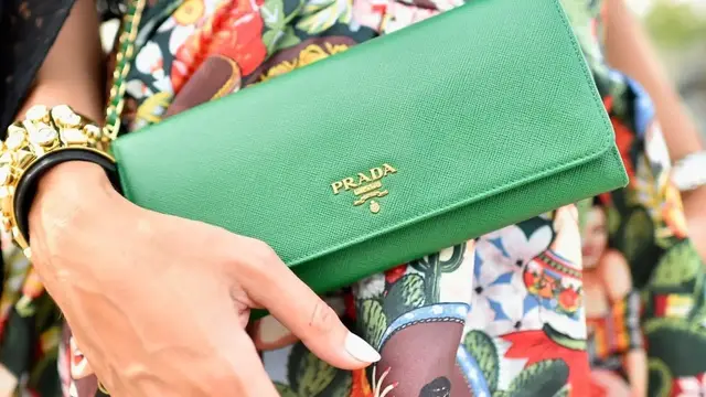 Video thumbnail for Luxury Brands You Shouldn't Spend Your Hard Earned Money On