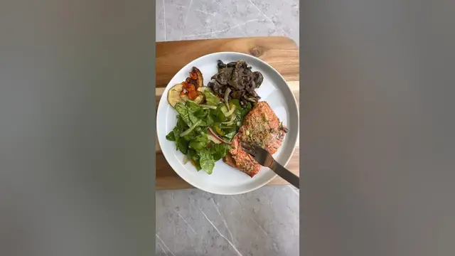 Video thumbnail for Esto es lo que como en un día sin harinas y sin arroz