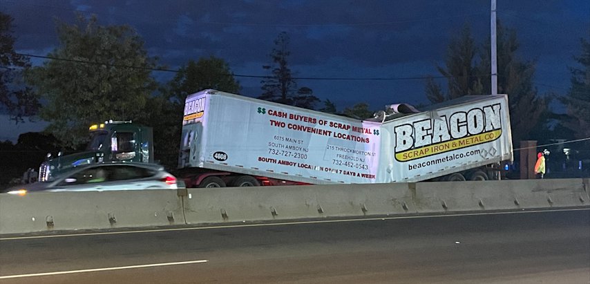 Video thumbnail for Tractor‑trailer buckles on Route 1 & 9 in Linden, triggering lane closures and delays