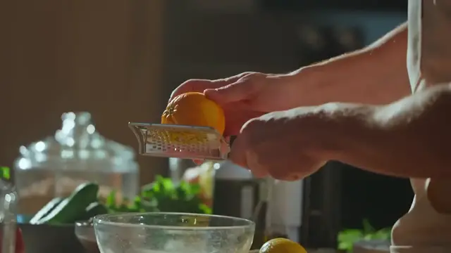 'Video thumbnail for Easy _ Healthy Salmon Grain Bowl(720P_HD)'