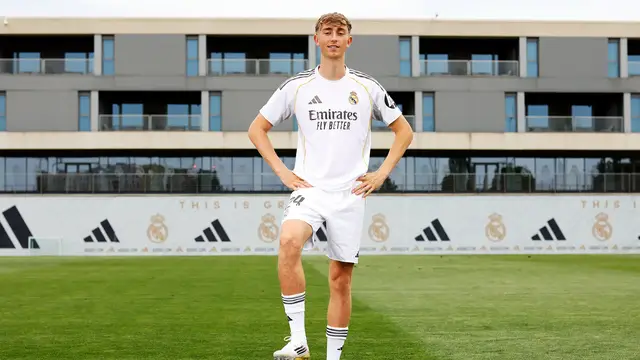 Video thumbnail for The Football Review | Episode 1272 | SF 03