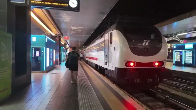 'Video thumbnail for Rome to Venice Night Sleeper Train (Things Didn't Go As Planned)'
