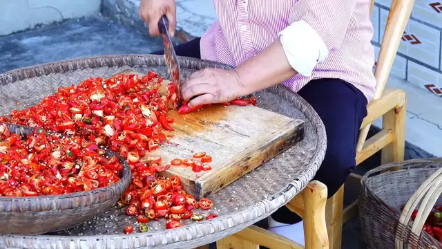 Video thumbnail for China: China Agricultural Rural Economy.