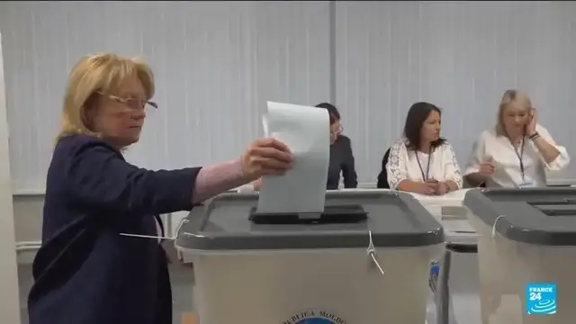 'Video thumbnail for Moldovans begin voting in tense election, torn between EU and Russia'