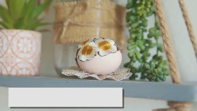 'Video thumbnail for Maximizing Small Spaces with Indoor Plants: A Comprehensive Guide'