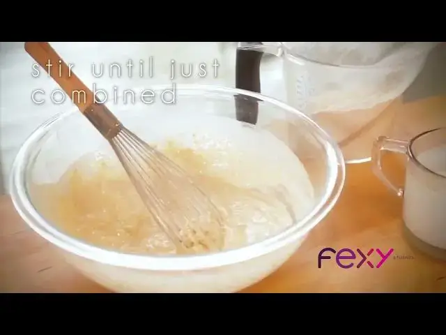 Video thumbnail for Whole Grain Triple Berry Pancakes