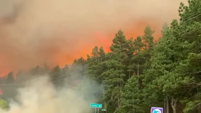 Video thumbnail for US: Colorado firefighters continue battling Aspen Acres Fire.