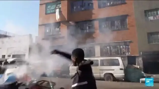 Video thumbnail for Thousands return to Malawi to escape South Africa's xenophobic violence