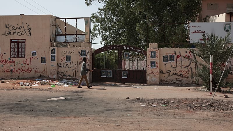 Video thumbnail for At least 13 children killed in strike on Sudanese hospital, WHO confirms