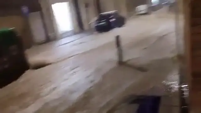 Video thumbnail for Spain: Torrential Rain Floods Streets in Parts of Terres de l’Ebre.