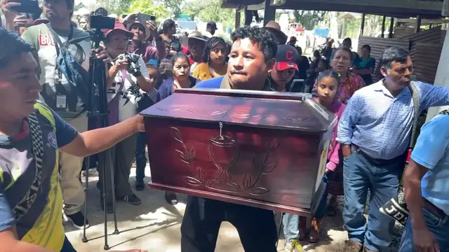 Video thumbnail for Guatemala: Guatemala buries 68 Indigenous conflict victims 44 years after killings.
