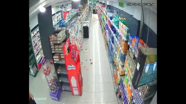 Video thumbnail for Spain: Magnitude 4.9 Earthquake Hits Granada 3.