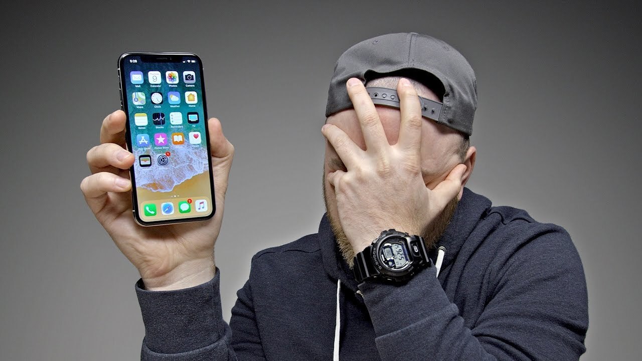 Video thumbnail for Switching to the iPhone X...