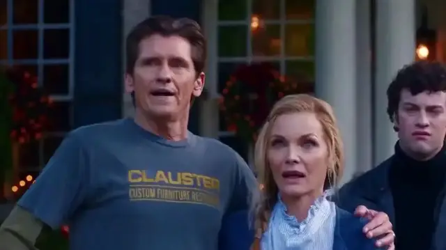 Video thumbnail for Oh. What. Fun.: Claire Gets Revenge On Her 'Perfect' Neighbor