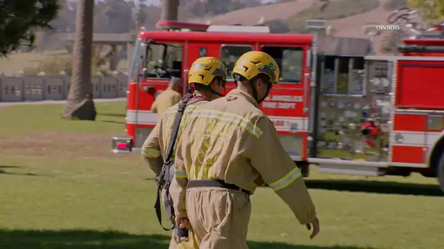 Video thumbnail for US, Los Angeles: San Pedro Deadly Cliff Rescue Operation.