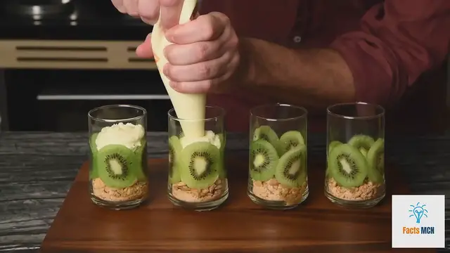 Video thumbnail for Refresh Your Dessert Menu with This Kiwi Cream Creation!