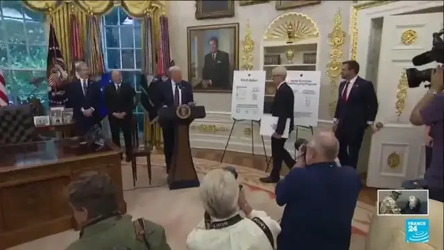 'Video thumbnail for Trump signals possible meeting with Putin on Ukraine ceasefire'