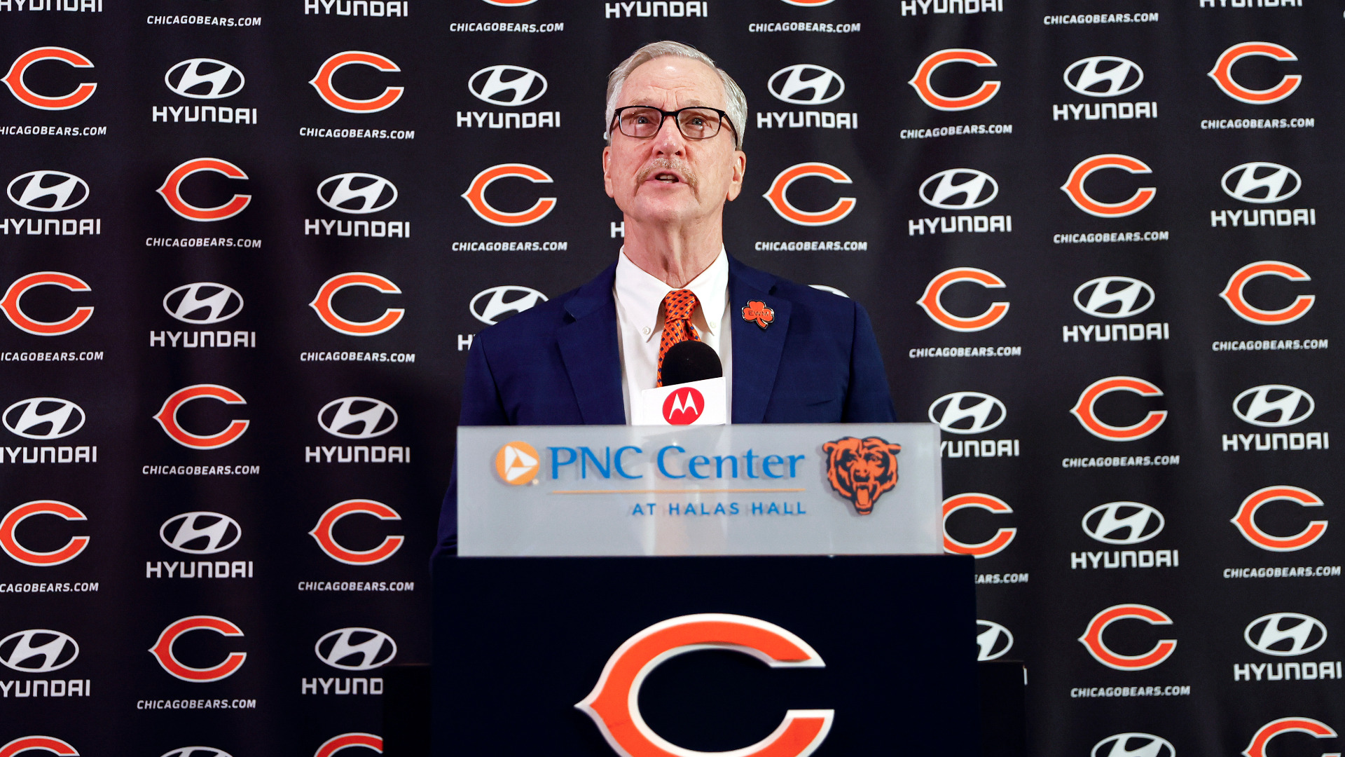 Video thumbnail for NFL Relocation Plans Spark Outrage Among Chicago Fans
