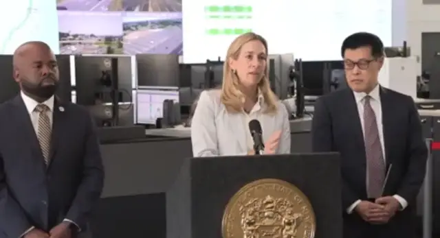 Video thumbnail for Extreme heat grips New Jersey as officials urge residents to conserve power, water