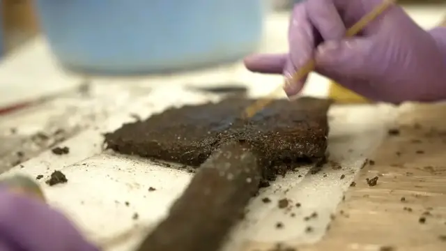 Video thumbnail for Inside England's Bronze Age Find: Oldest Artifact Unearthed