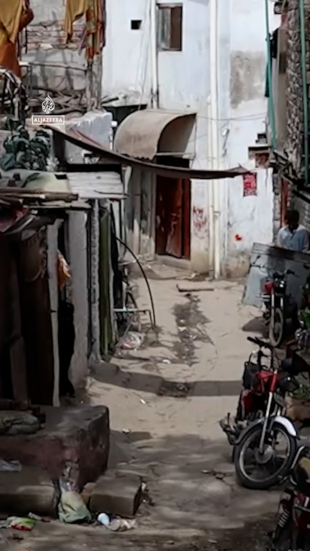 Video thumbnail for Thousands of Christians are being evicted in Pakistan’s capital