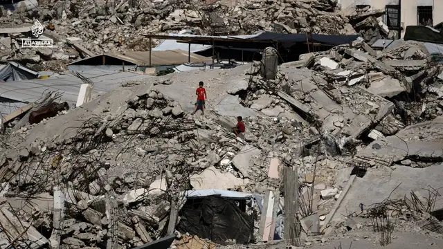 Video thumbnail for Gaza ceasefire future uncertain as negotiators work on next phase