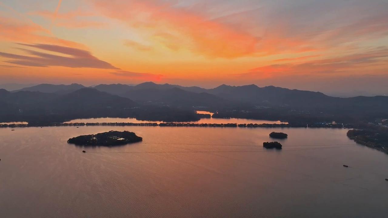 Video thumbnail for China: West Lake 3.