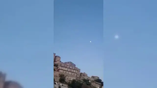 Video thumbnail for Yemen: Houthi Air Defences On Red Alert.
