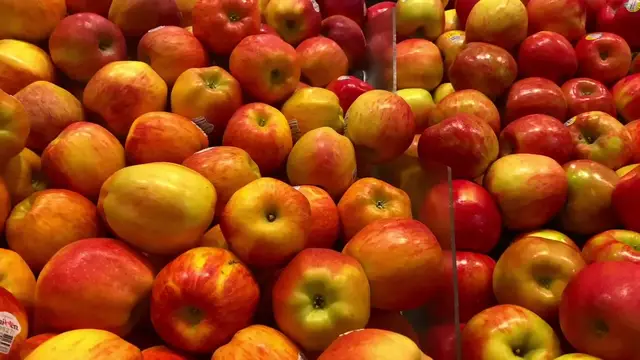 'Video thumbnail for How to Make the Perfect Apple Tartlet _ Apple Pastry Recipe _ Allrecipes at Home(720P_HD)'