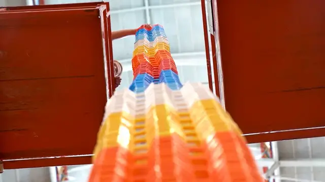 Video thumbnail for YouTuber builds tallest domino tower inside historic Washington D.C. building