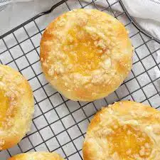 Video thumbnail for Classic Kolache Recipe