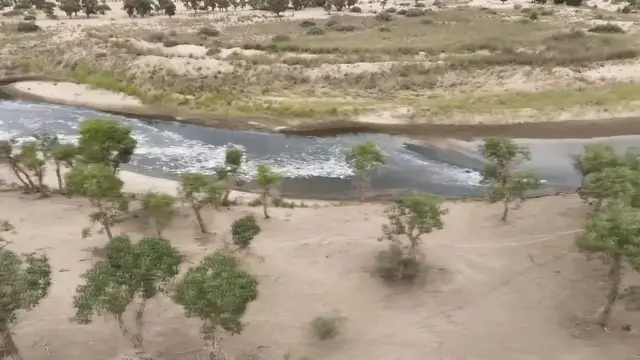 Video thumbnail for China: Latest round of ecological water diversion to China's largest inland river​ underway.