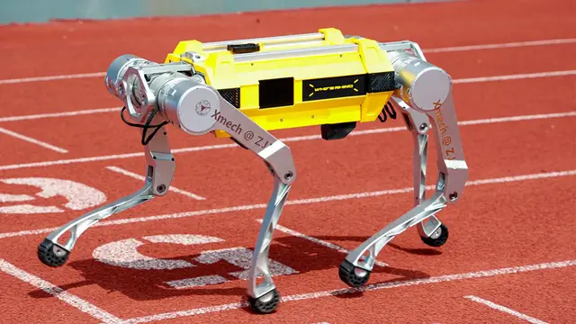 'Video thumbnail for Fastest 100m by a quadrupedal robot - 16.33 seconds by Whiterhino'