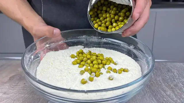 'Video thumbnail for I taught all my friends to bake the fastest, tastiest bread! Pea dough!'