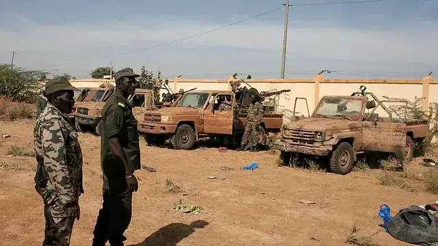 'Video thumbnail for Mali launches airstrikes in response to militant-imposed fuel blockade'