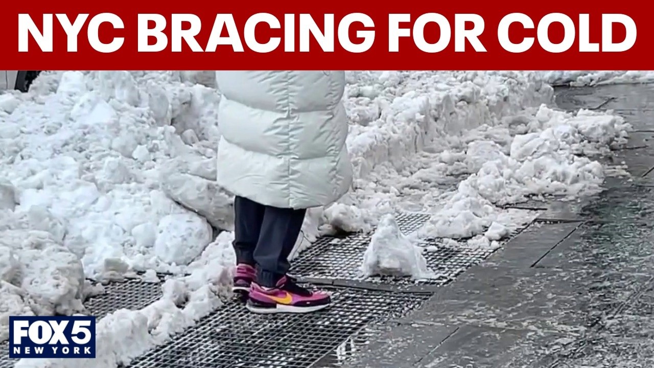 Video thumbnail for NYC bracing for extreme cold