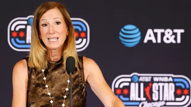 Video thumbnail for WNBA Focus: Should Be on Court Performance, Not Politics