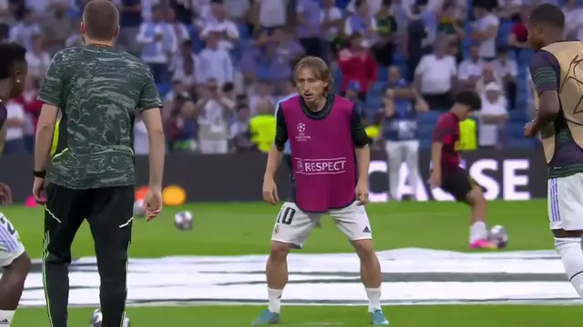 'Video thumbnail for LUKA MODRIC • HIGHLIGHTS'