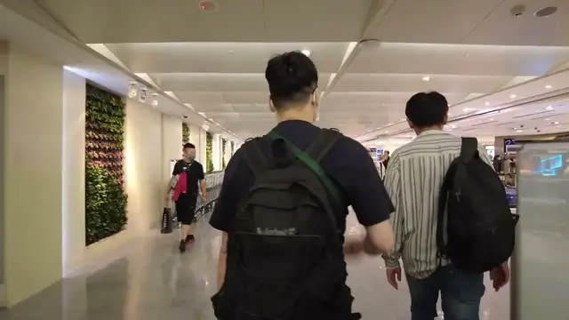 Video thumbnail for Taipei Airport Departure Terminal 1 TPE