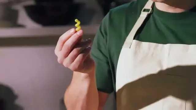 'Video thumbnail for Creamy Baked Mac _ Cheese (5-Cheese Recipe)(720P_HD)'